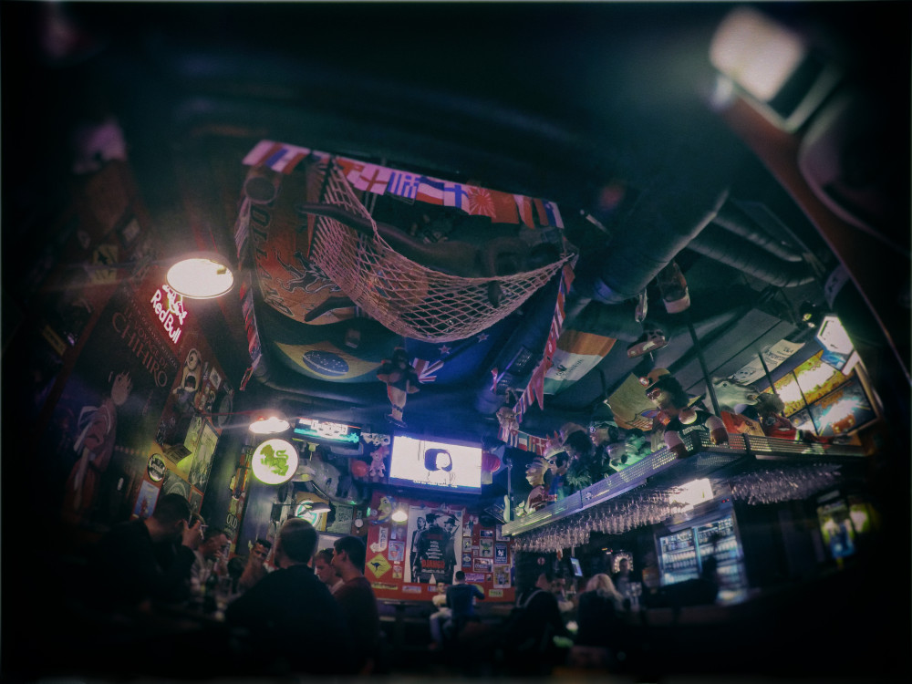 ROCK & BEEN CLUB ALCATRAZ