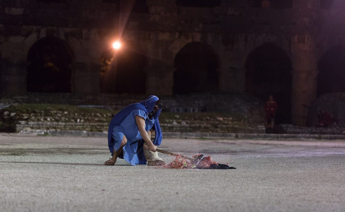source: https://www.facebook.com/pg/Arheoloski/photos/?ref=page_internal Spectacvla Anticqva Pula Arena