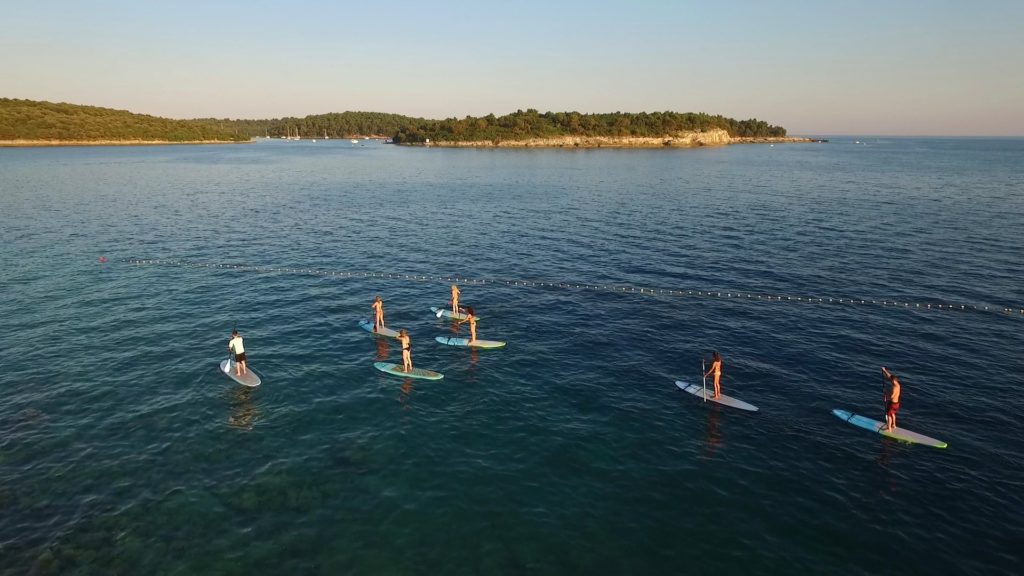 Metta Float SUP Pula - SUP Yoga studio & Stand up paddling