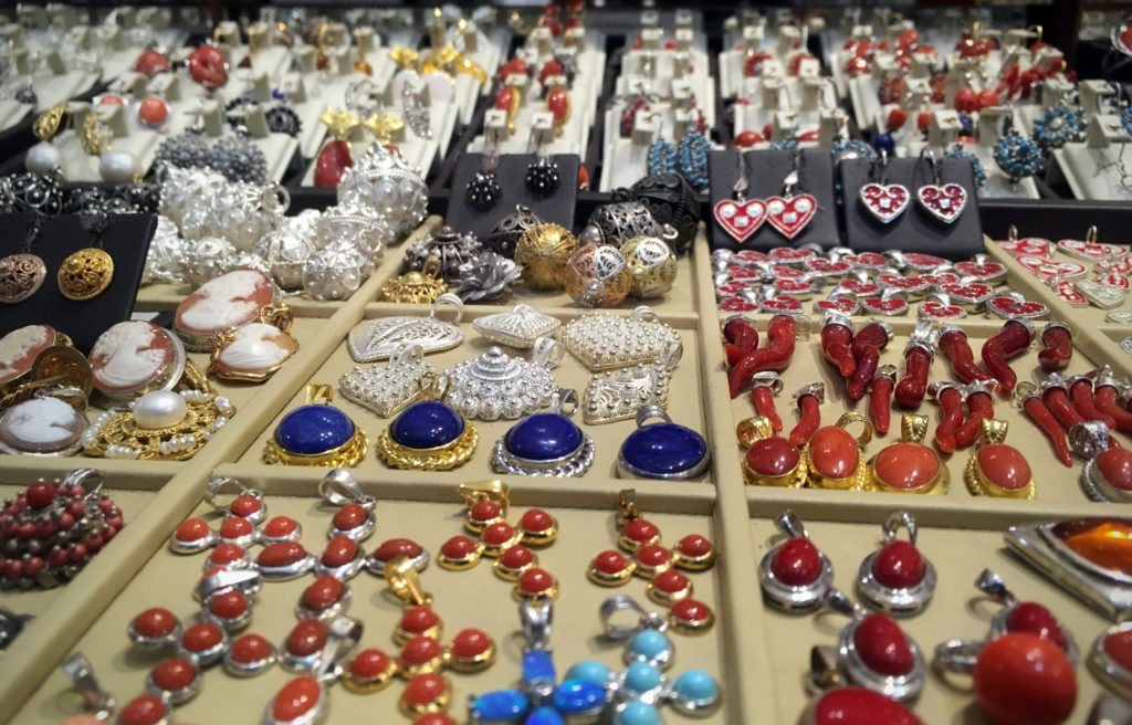 Coral Arts Jewelry by Maria Tomkić