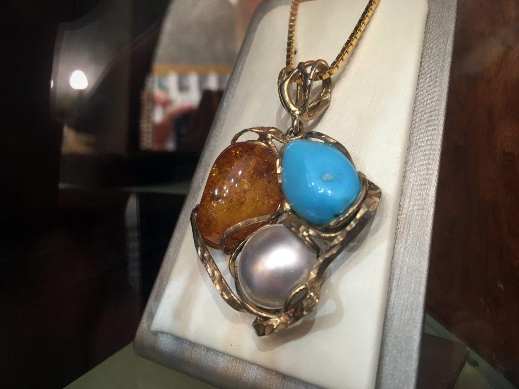 Coral Arts Jewelry by Maria Tomkić