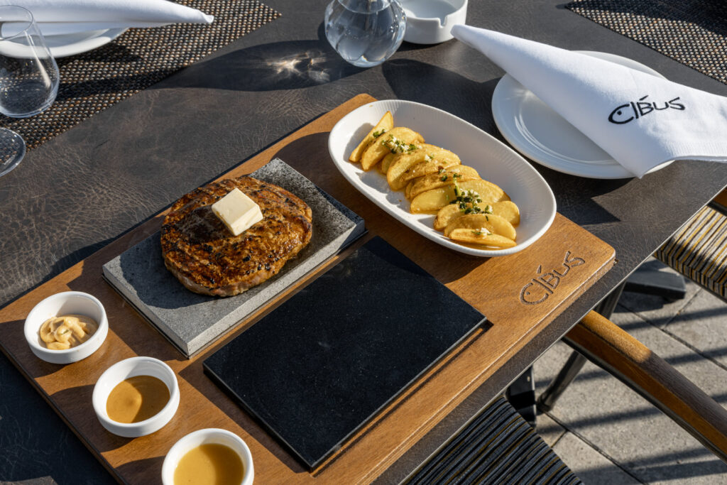 Restaurant & Bar Cibus: Steak, Seafood & Sea Views Near Split