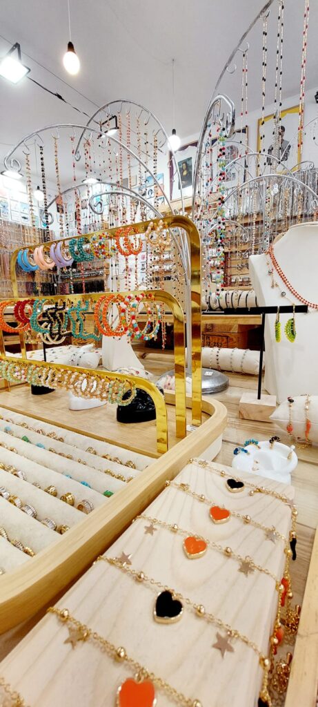 Jewelry and Art Gallery - Kandlerova 3