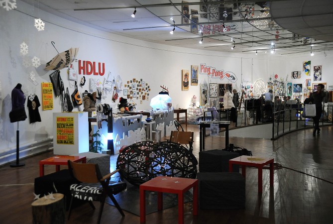 Artomat - Christmas shopping