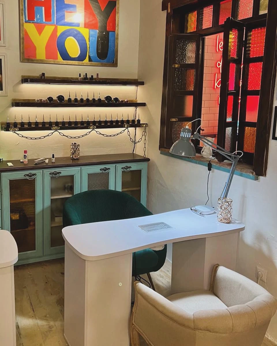 Beauty Salon Favor